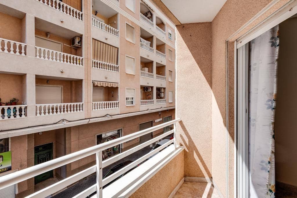 1 camera da letto Appartamento in vendita in Torrevieja con piscina - 105.000 € (Rif: 9440129)