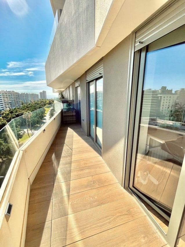 3 bedroom Apartment for sale in Alicante / Alacant city with pool garage - € 730,000 (Ref: 9440130)