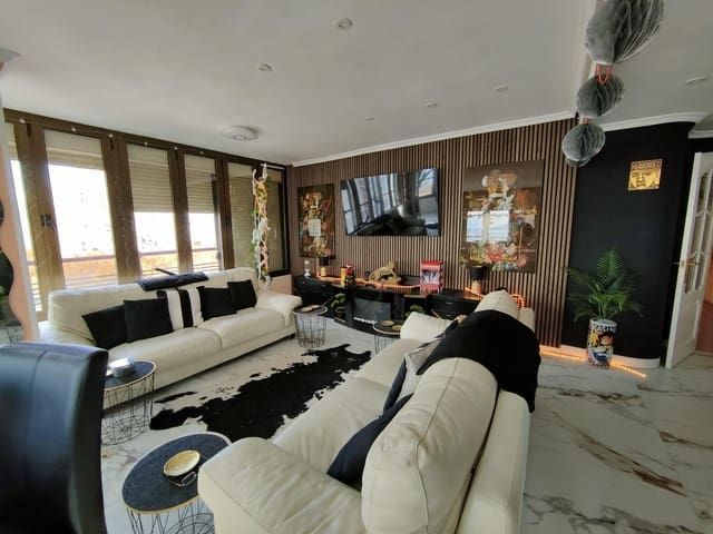3 quarto Apartamento para venda em Playa Levante, Benidorm com piscina - 490 000 € (Ref: 9446331)