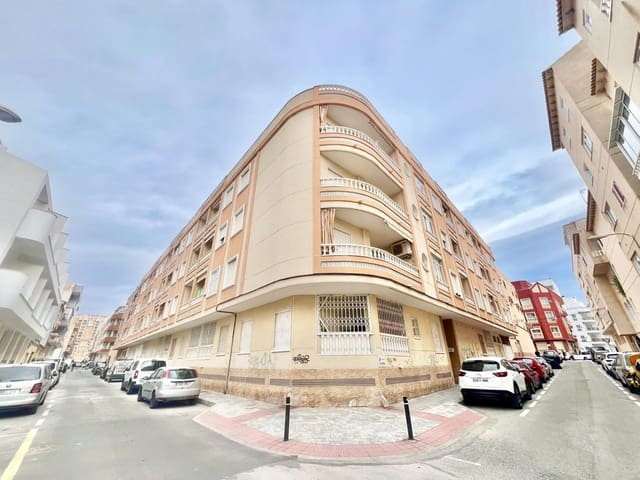 1 Zimmer Penthouse zu verkaufen in Playa de los Locos, Torrevieja mit Pool Garage - 119.900 € (Ref: 9446332)