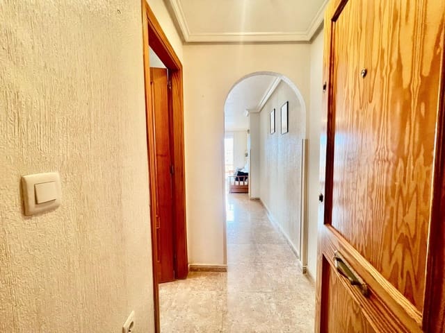 1 Zimmer Penthouse zu verkaufen in Playa de los Locos, Torrevieja mit Pool Garage - 119.900 € (Ref: 9446332)