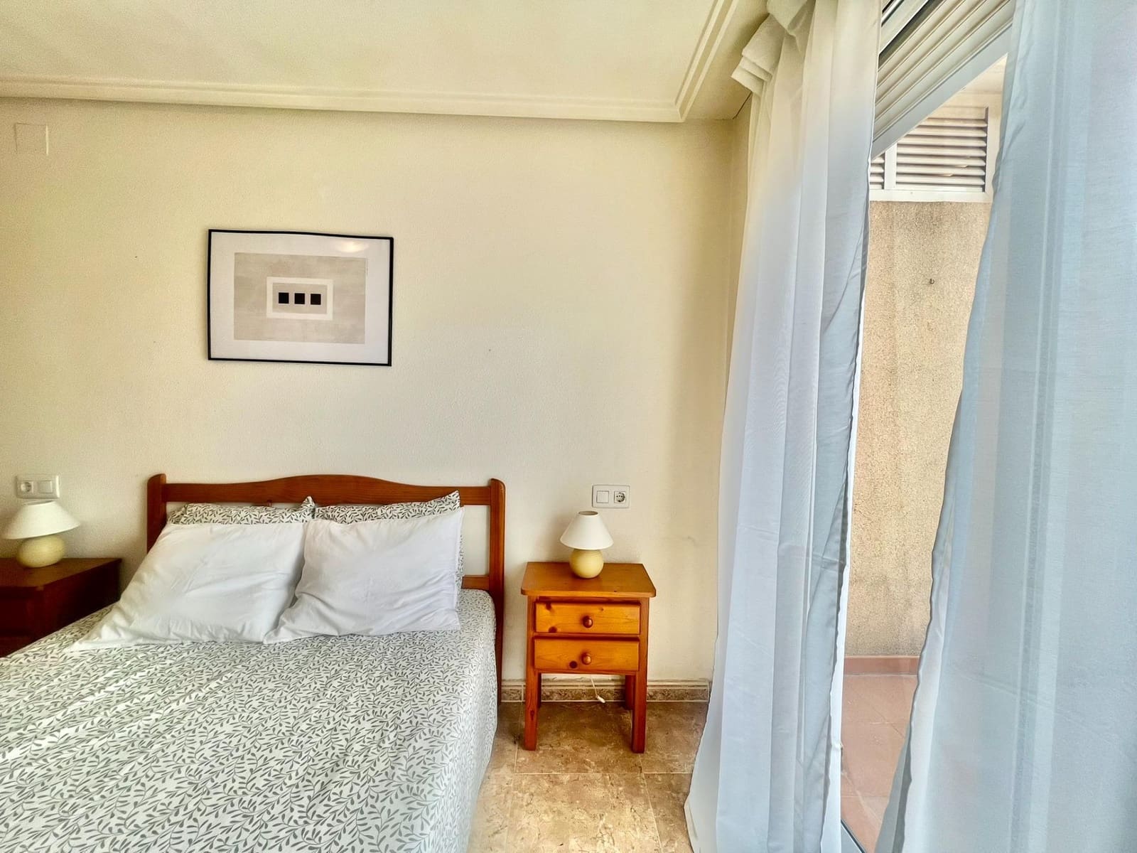 1 soverom Penthouse til salgs i Torrevieja med svømmebasseng garasje - € 119 900 (Ref: 9446332)