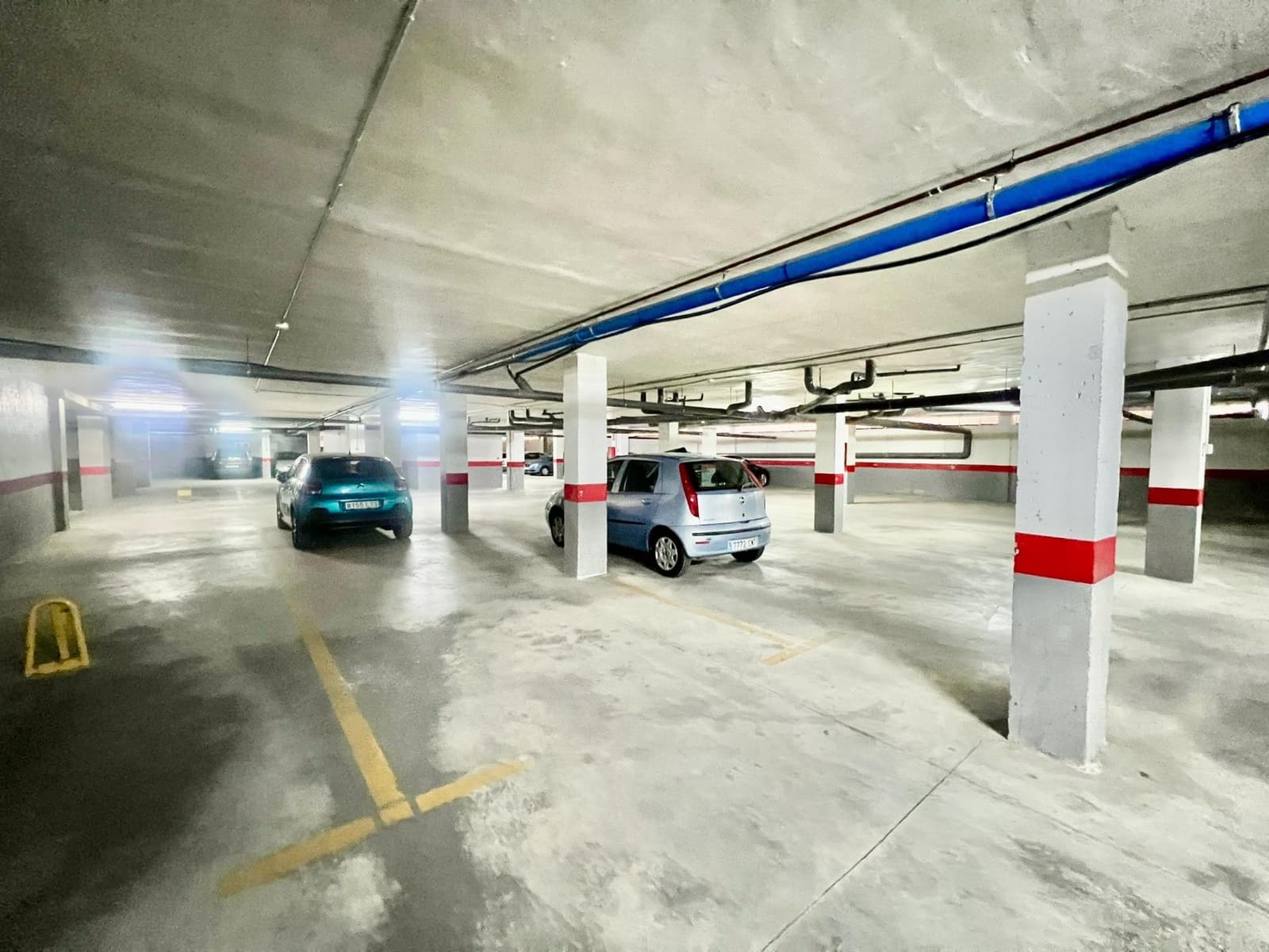 1 soverom Penthouse til salgs i Torrevieja med svømmebasseng garasje - € 119 900 (Ref: 9446332)