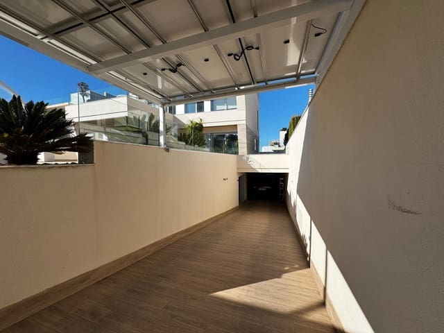 4 camera da letto Villa in vendita in Campoamor, Orihuela con piscina garage - 1.950.000 € (Rif: 9446334)
