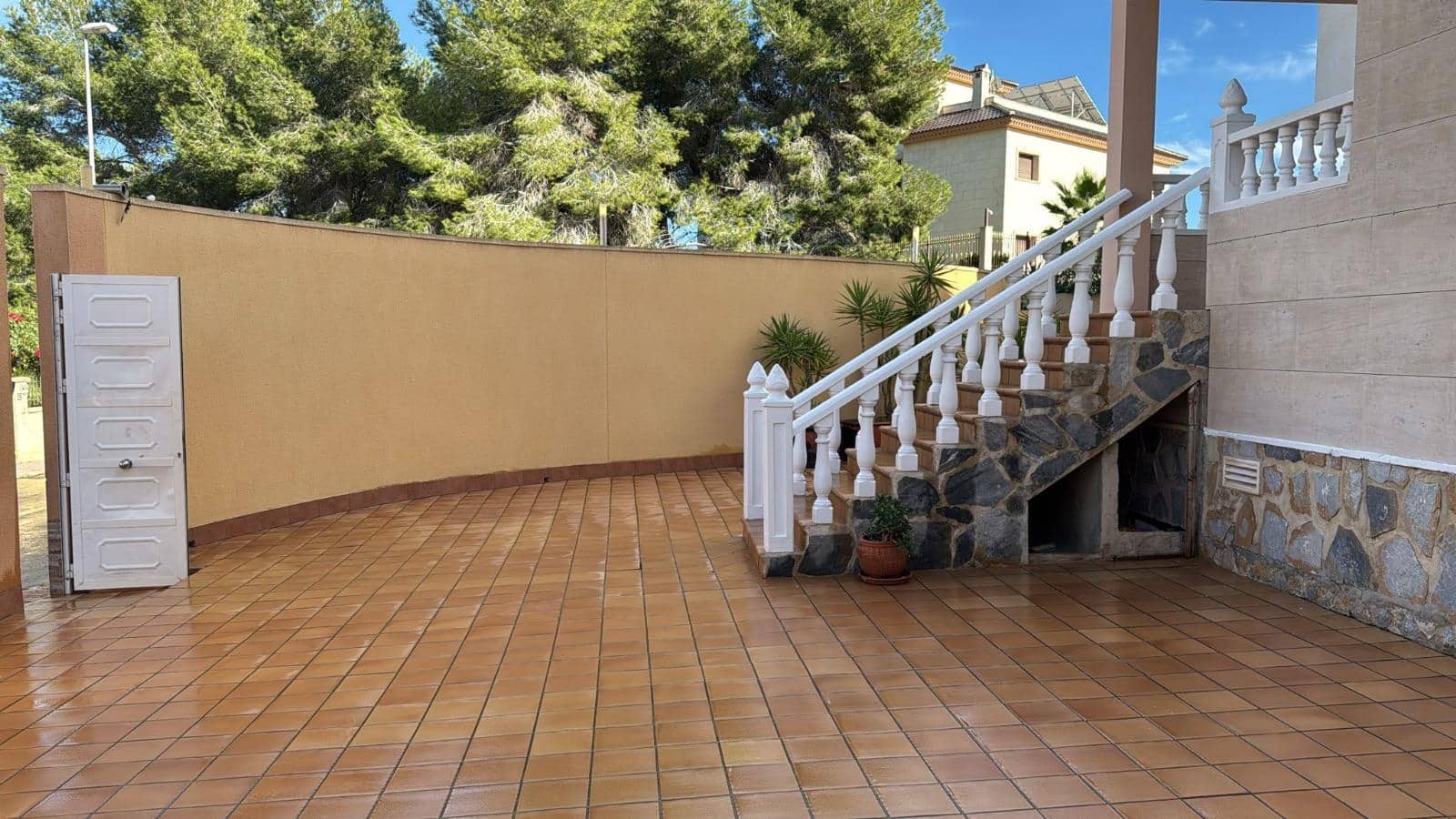 4 quarto Moradia para venda em Orihuela Costa - 250 000 € (Ref: 9449170)