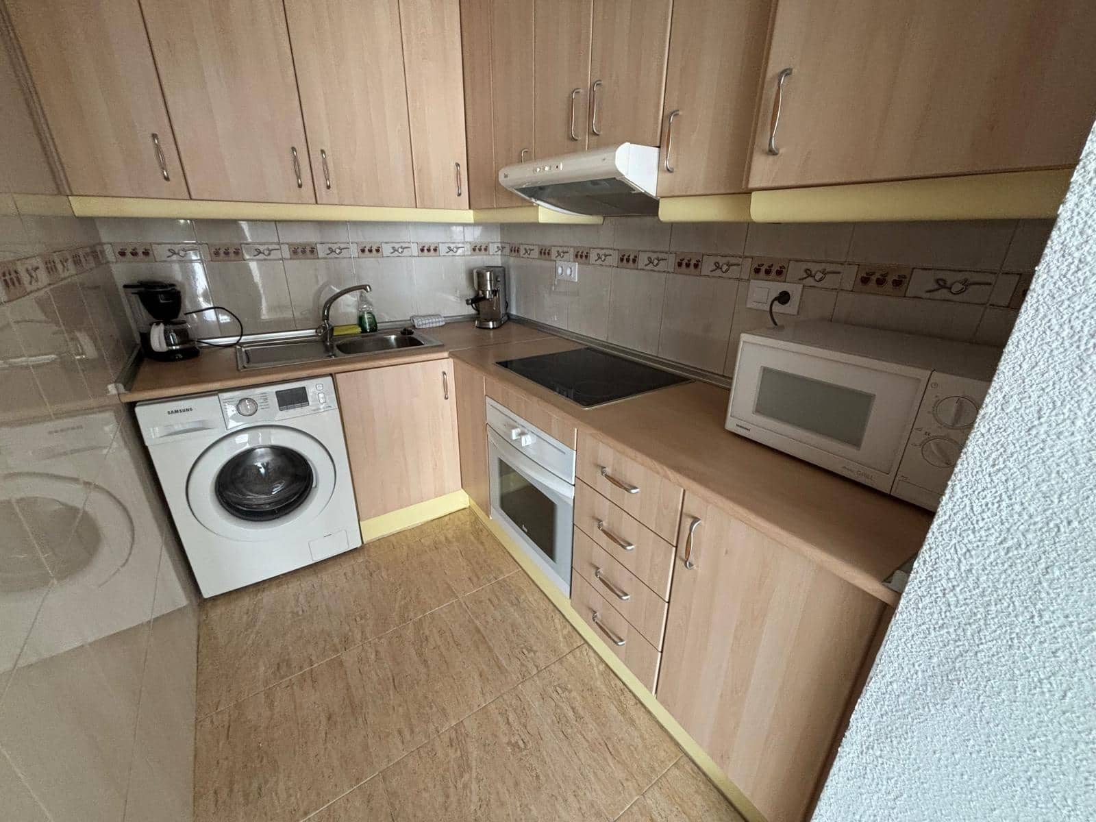 1 sovrum Lägenhet till salu i Torrevieja med pool - 142 900 € (Ref: 9449172)