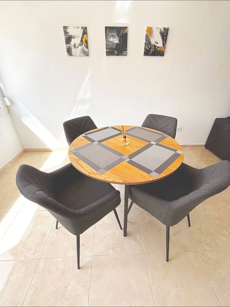 1 soverom Leilighet til salgs i Torrevieja med svømmebasseng - € 137 900 (Ref: 9449172)