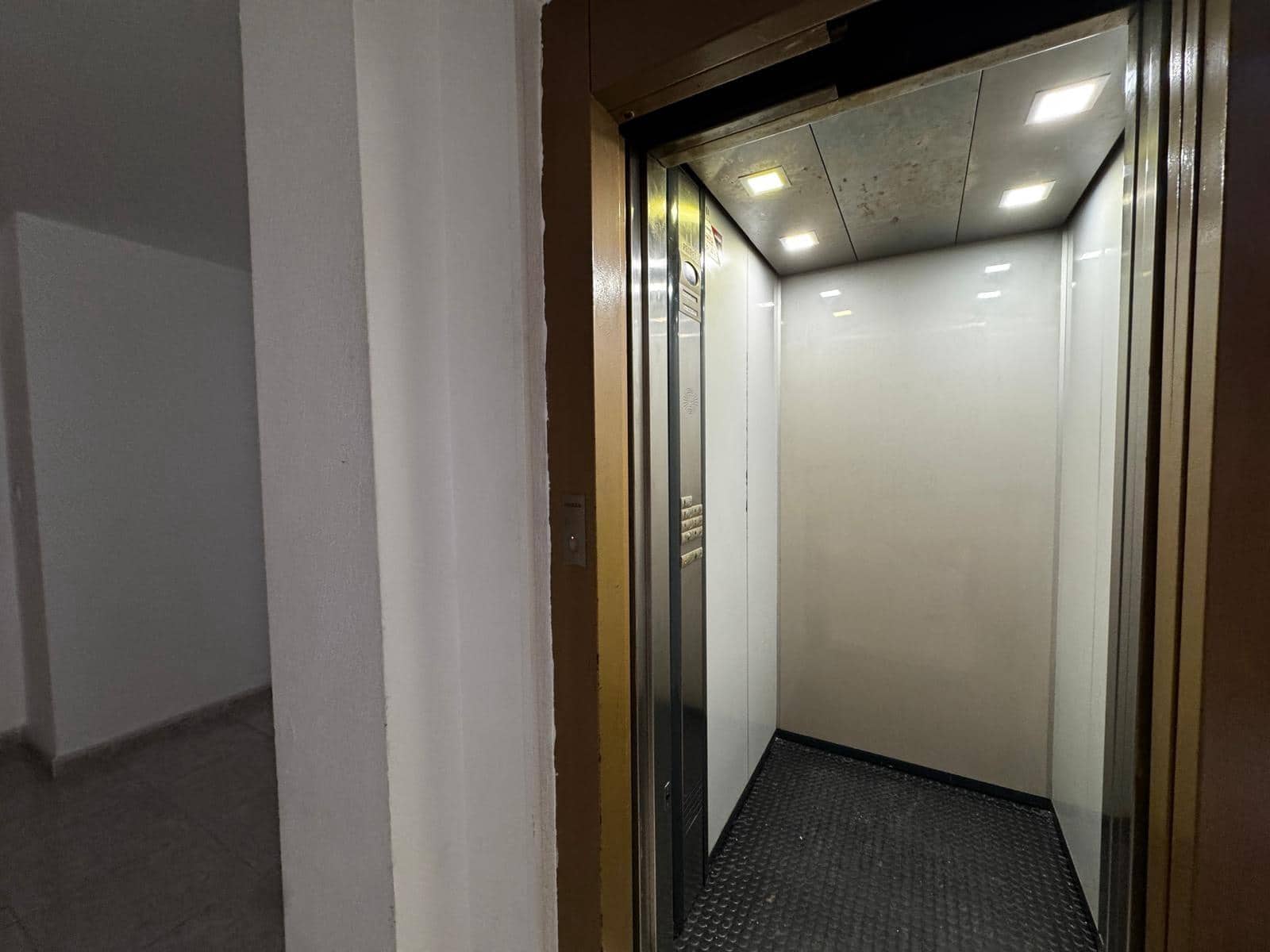 2 camera da letto Appartamento in vendita in Torrevieja con piscina - 127.000 € (Rif: 9449176)