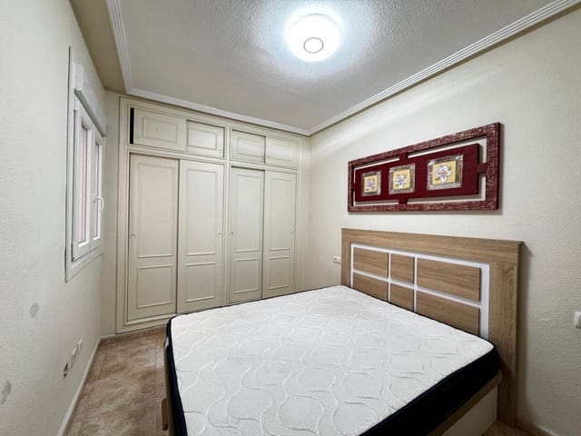 2 camera da letto Appartamento in vendita in Centro, Torrevieja con piscina - 127.000 € (Rif: 9449176)