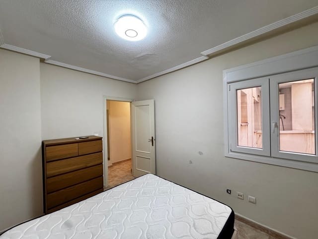 2 camera da letto Appartamento in vendita in Centro, Torrevieja con piscina - 127.000 € (Rif: 9449176)