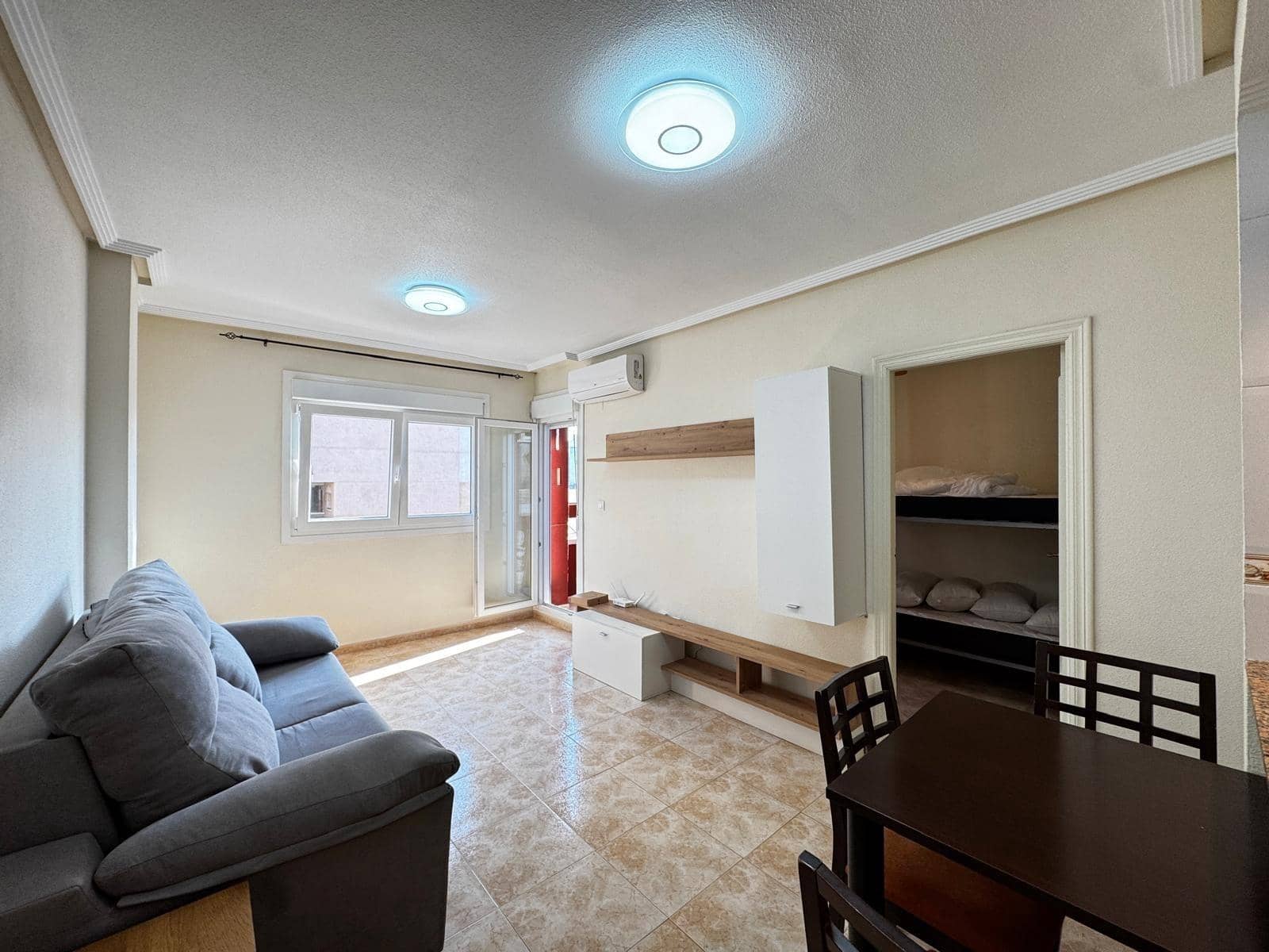 2 camera da letto Appartamento in vendita in Torrevieja con piscina - 127.000 € (Rif: 9449176)