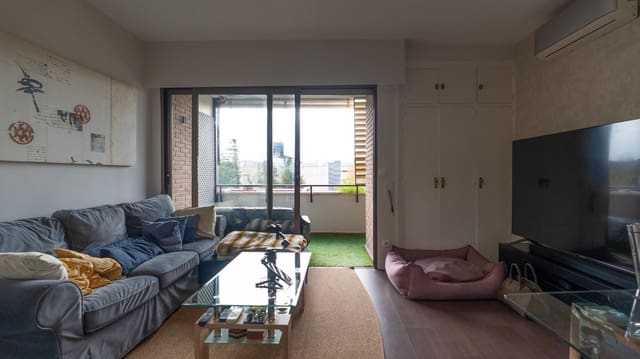 1 soveværelse Lejlighed til salg i Alcobendas med swimmingpool - € 382.000 (Ref: 9449178)