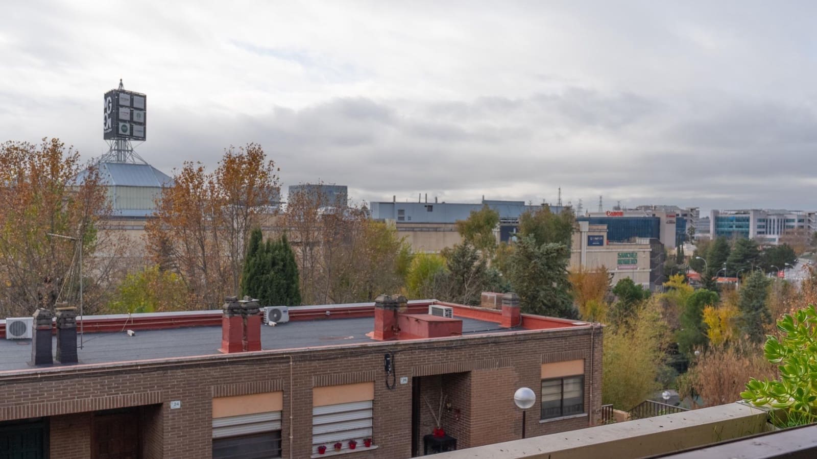 1 soveværelse Lejlighed til salg i Alcobendas med swimmingpool - € 382.000 (Ref: 9449178)