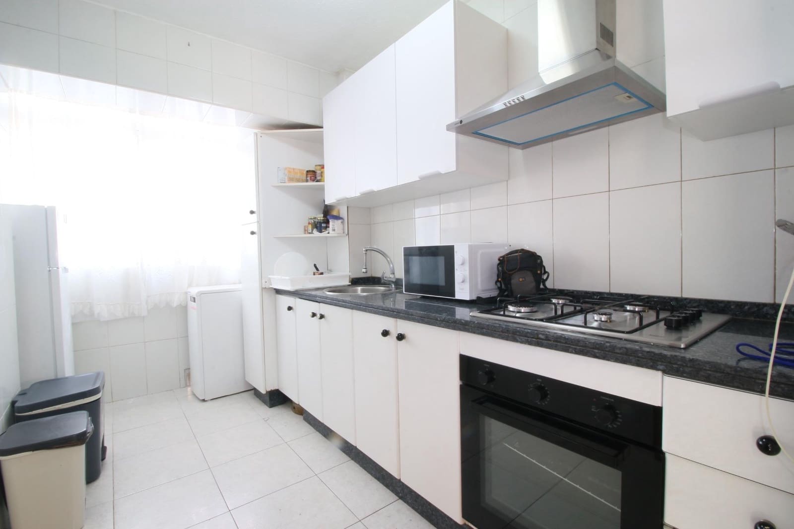 3 soverom Leilighet til salgs i Alicante by - € 70 000 (Ref: 9450871)