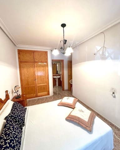 Apartamento de 3 habitaciones en Torrevieja en venta - 145.000 € (Ref: 9450872)