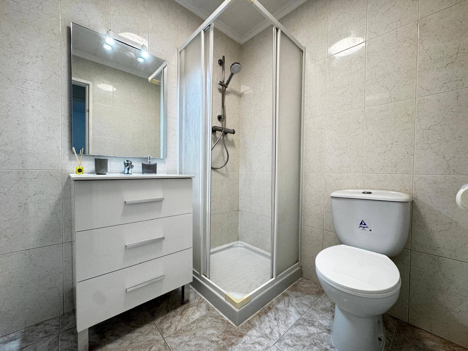 2 soveværelse Bungalow til salg i El Limonar - € 119.900 (Ref: 9452123)