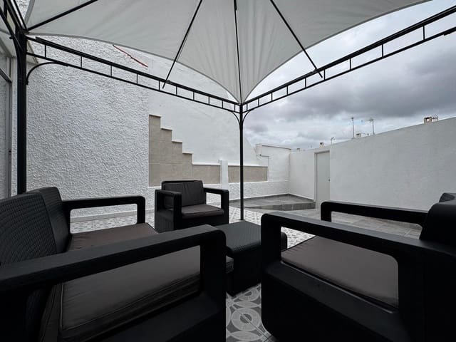 2 soveværelse Bungalow til salg i El Limonar, Torrevieja - € 119.900 (Ref: 9452123)