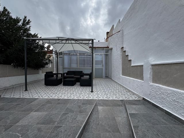 2 soveværelse Bungalow til salg i El Limonar, Torrevieja - € 119.900 (Ref: 9452123)