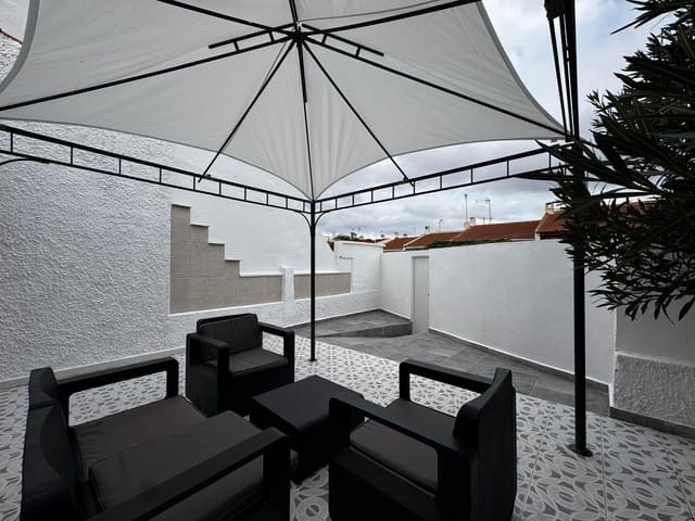 2 soveværelse Bungalow til salg i El Limonar, Torrevieja - € 119.900 (Ref: 9452123)