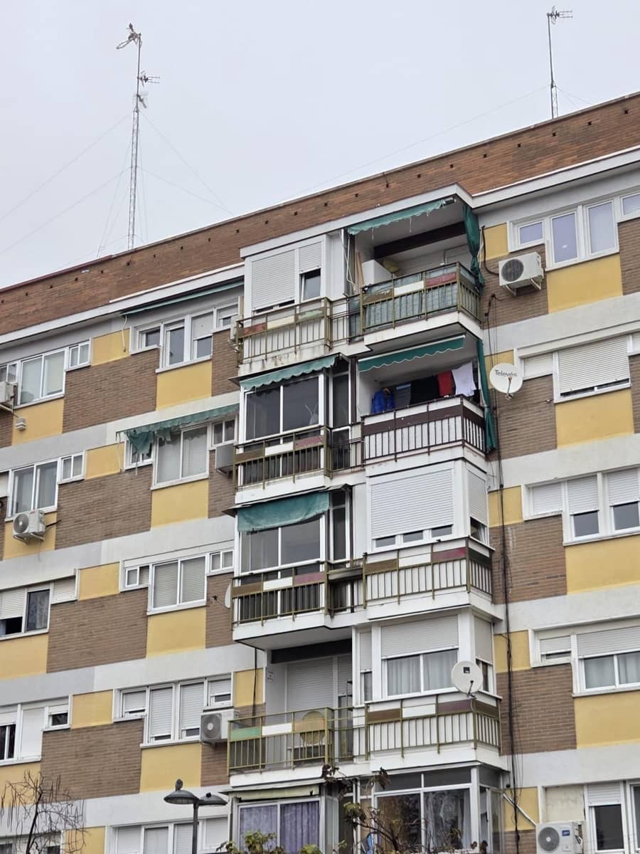 Piso de 3 habitaciones en Alcorcón en venta - 279.000 € (Ref: 9452124)