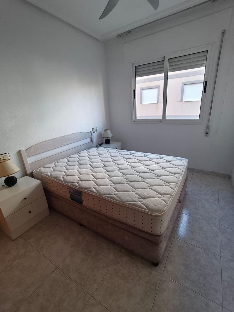 2 chambre Appartement à vendre à Torrevieja - 125 900 € (Ref: 9456256)