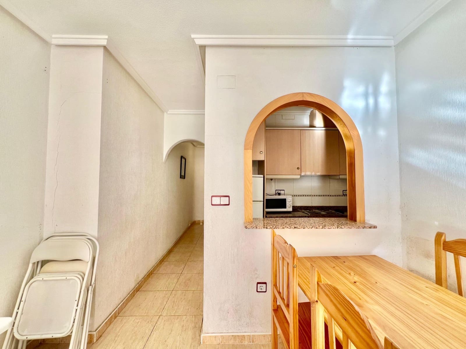 Apartamento de 2 habitaciones en Torrevieja en venta - 142.000 € (Ref: 9456259)