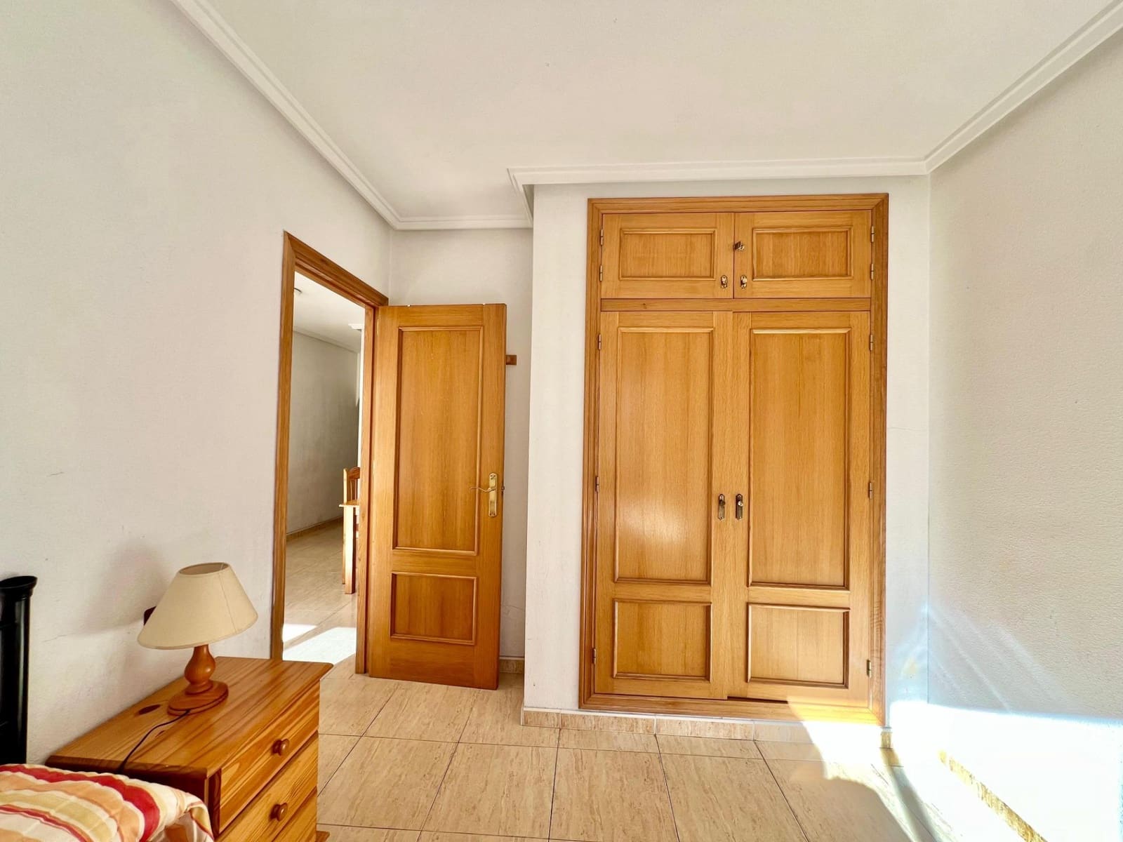 Apartamento de 2 habitaciones en Torrevieja en venta - 142.000 € (Ref: 9456259)