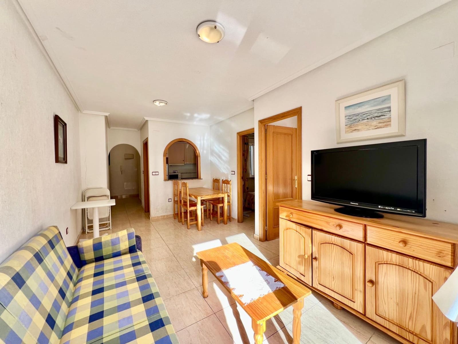 Apartamento de 2 habitaciones en Torrevieja en venta - 142.000 € (Ref: 9456259)