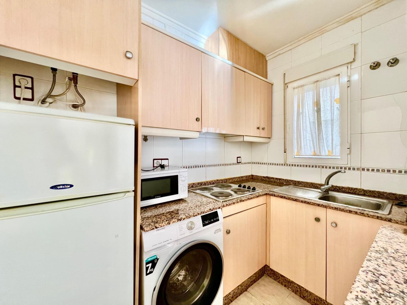 Apartamento de 2 habitaciones en Torrevieja en venta - 142.000 € (Ref: 9456259)