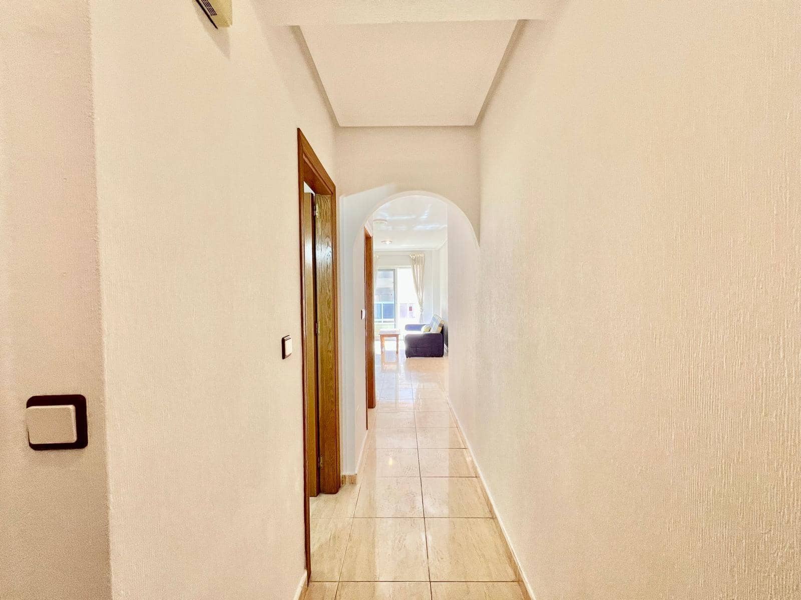 2 quarto Apartamento para venda em Torrevieja - 142 000 € (Ref: 9456259)