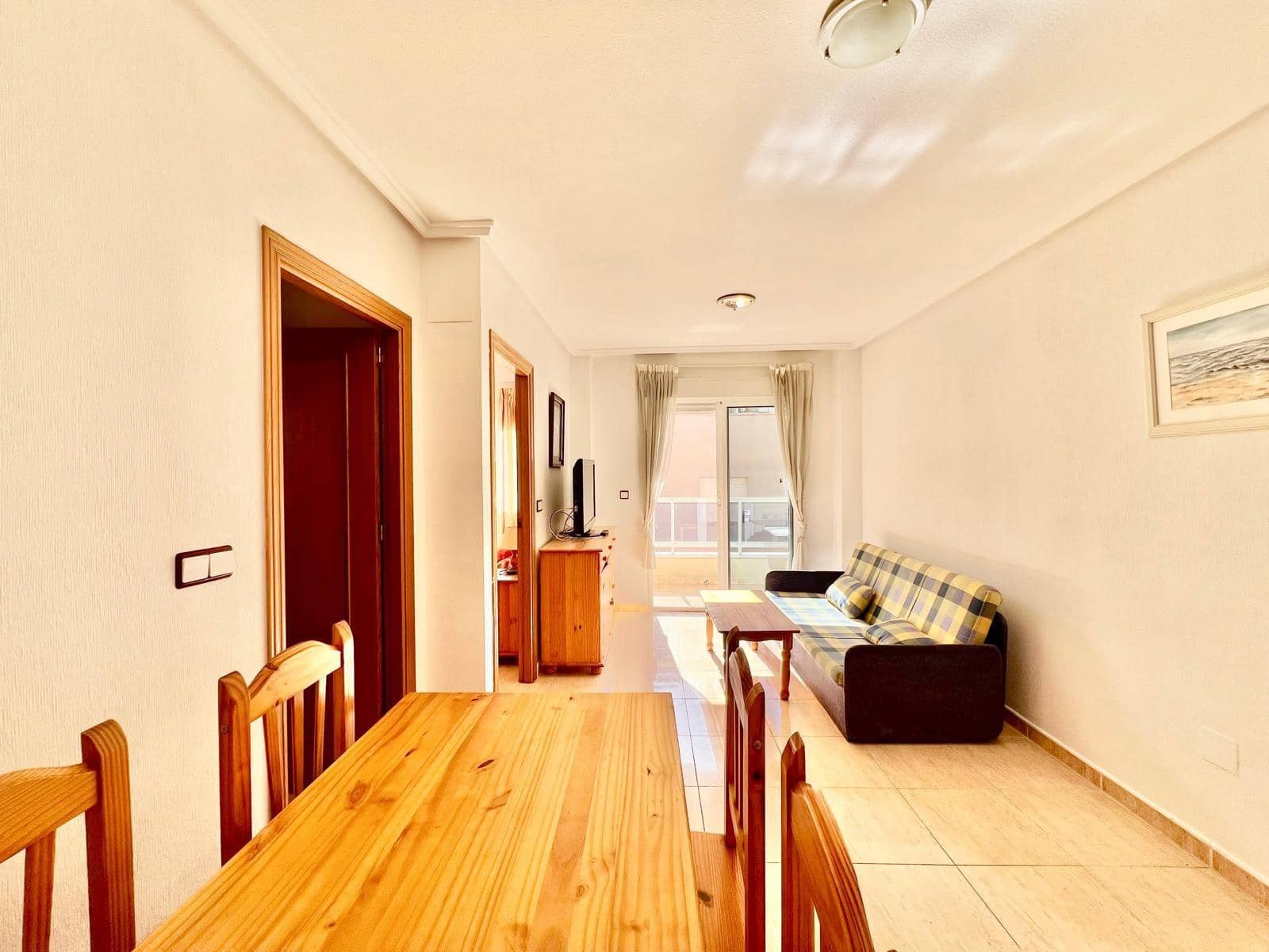 2 quarto Apartamento para venda em Torrevieja - 142 000 € (Ref: 9456259)