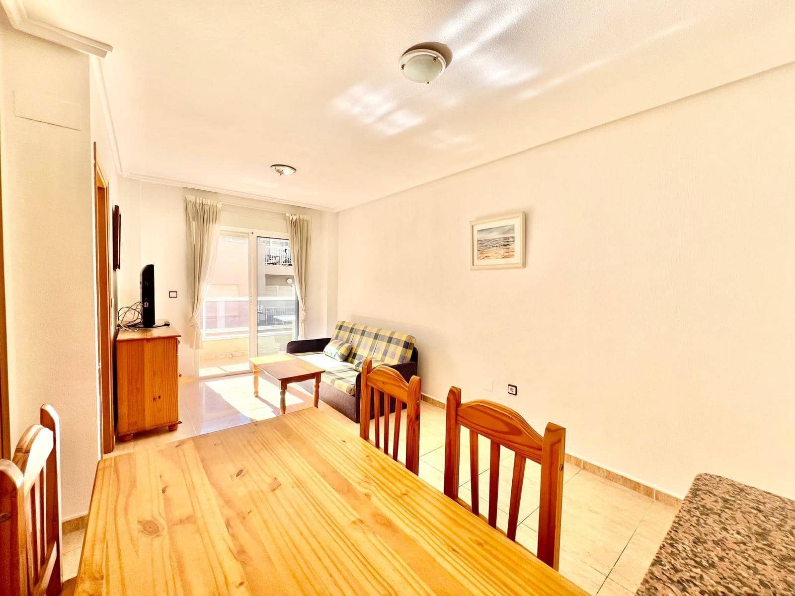 2 quarto Apartamento para venda em Torrevieja - 142 000 € (Ref: 9456259)