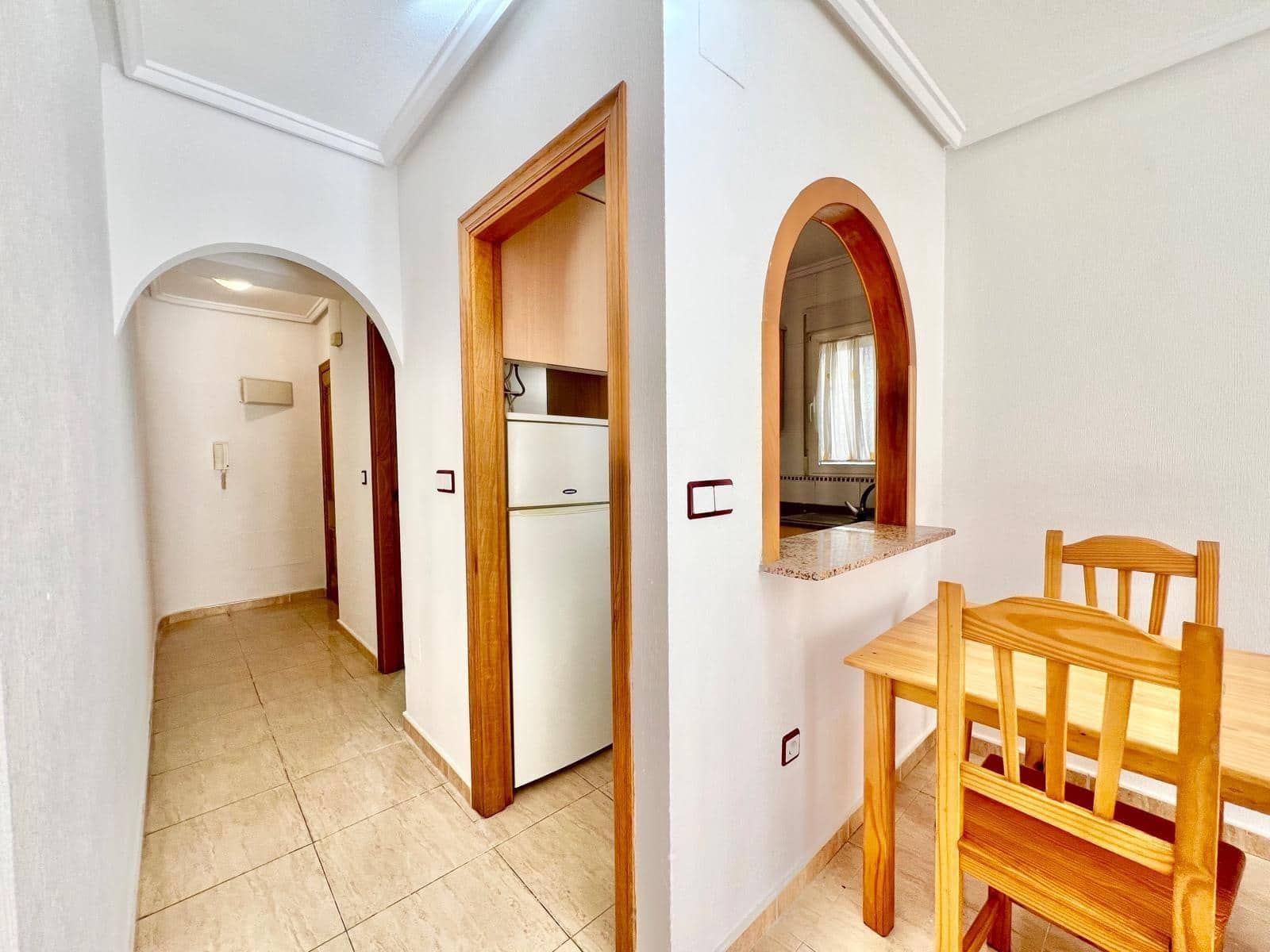 2 quarto Apartamento para venda em Torrevieja - 142 000 € (Ref: 9456259)