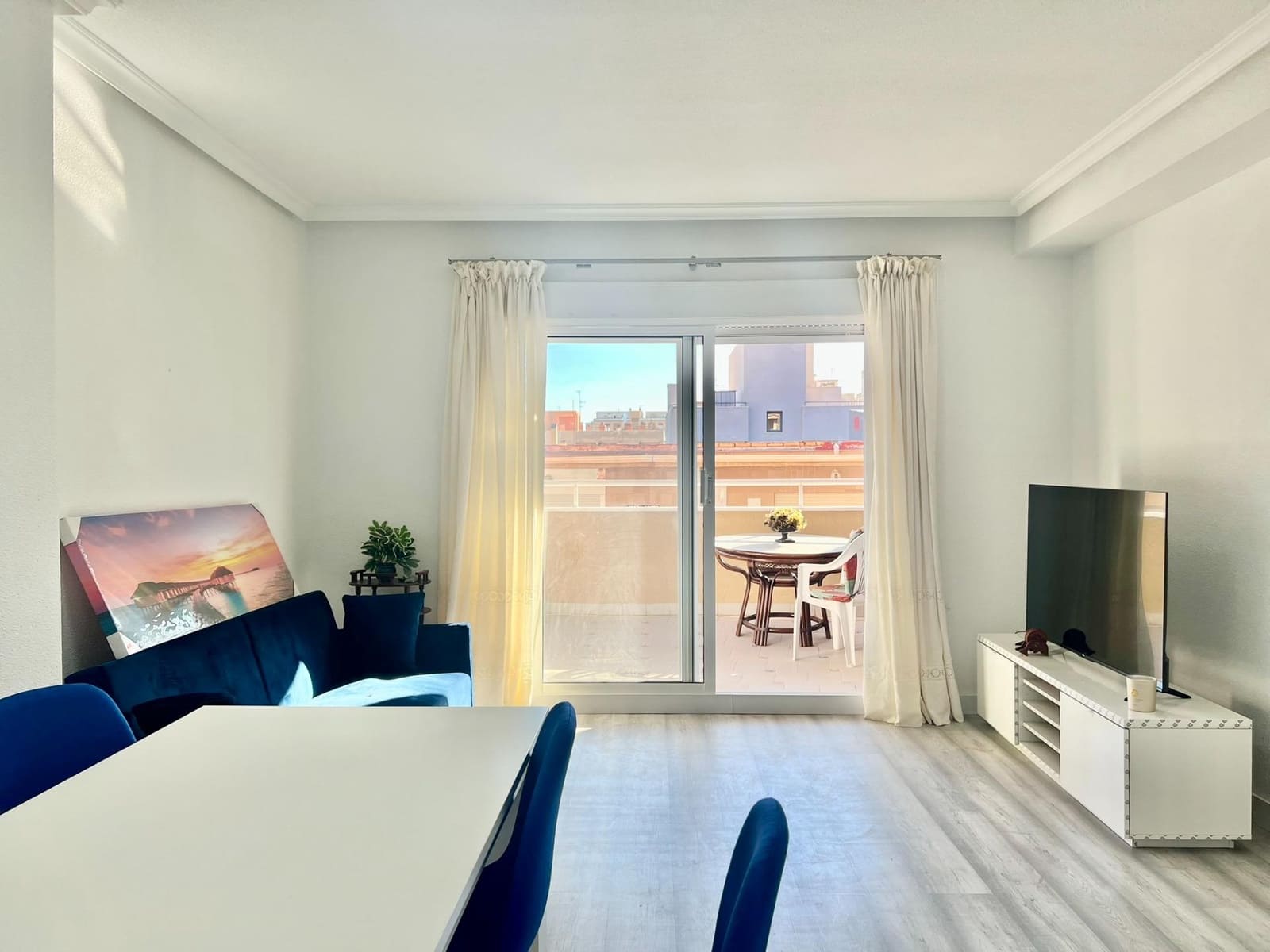 Apartamento de 2 habitaciones en Torrevieja en venta - 177.000 € (Ref: 9456260)