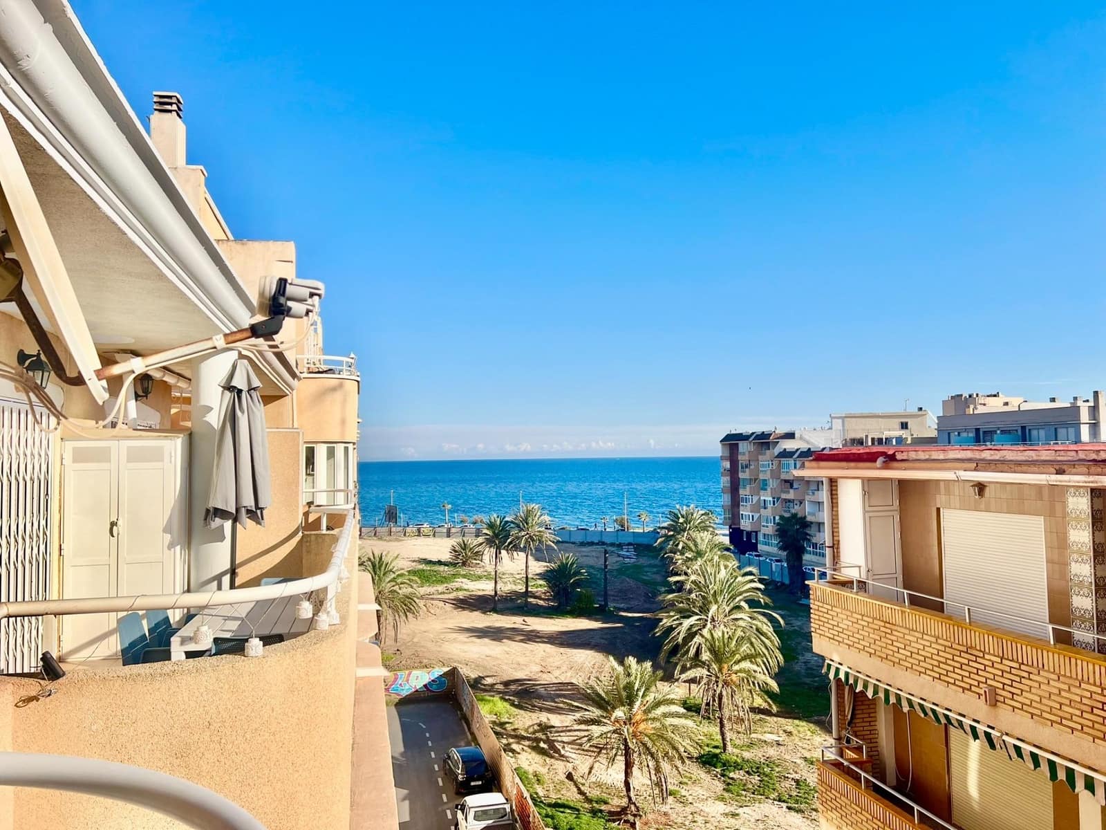 Apartamento de 2 habitaciones en Torrevieja en venta - 177.000 € (Ref: 9456260)