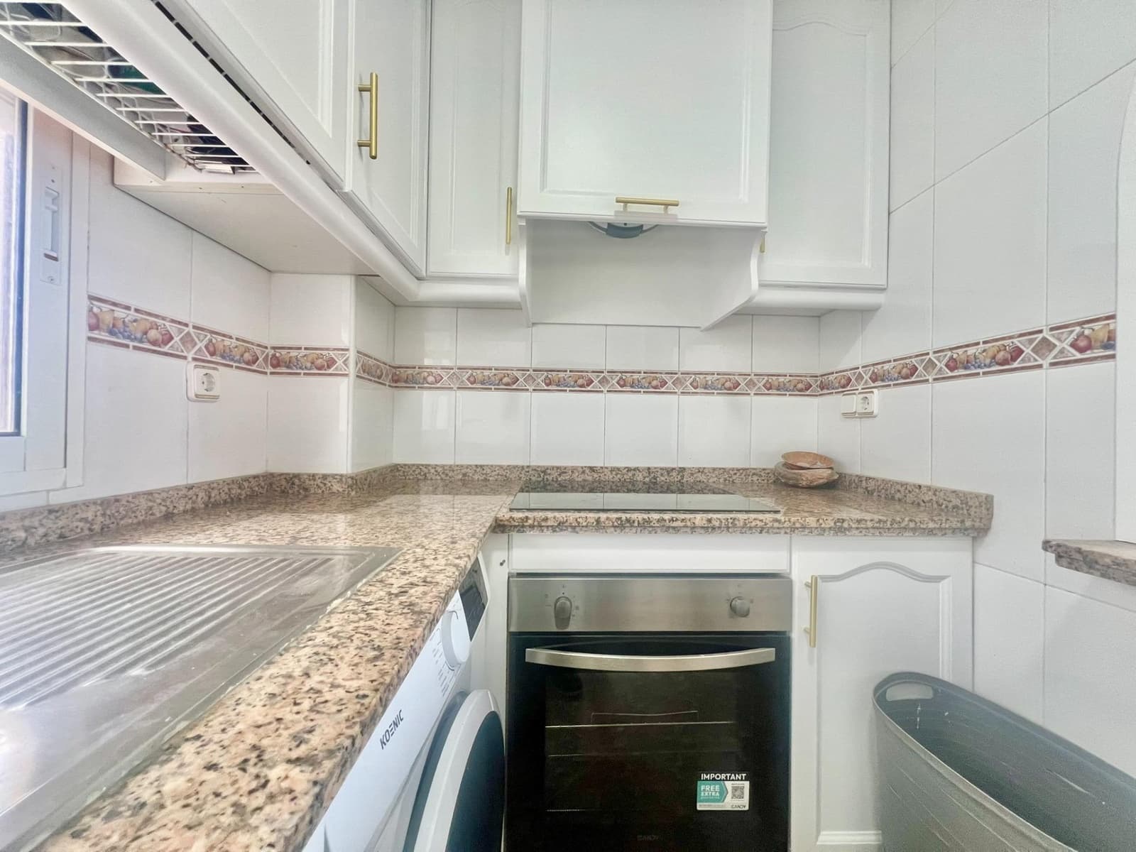 Apartamento de 2 habitaciones en Torrevieja en venta - 177.000 € (Ref: 9456260)