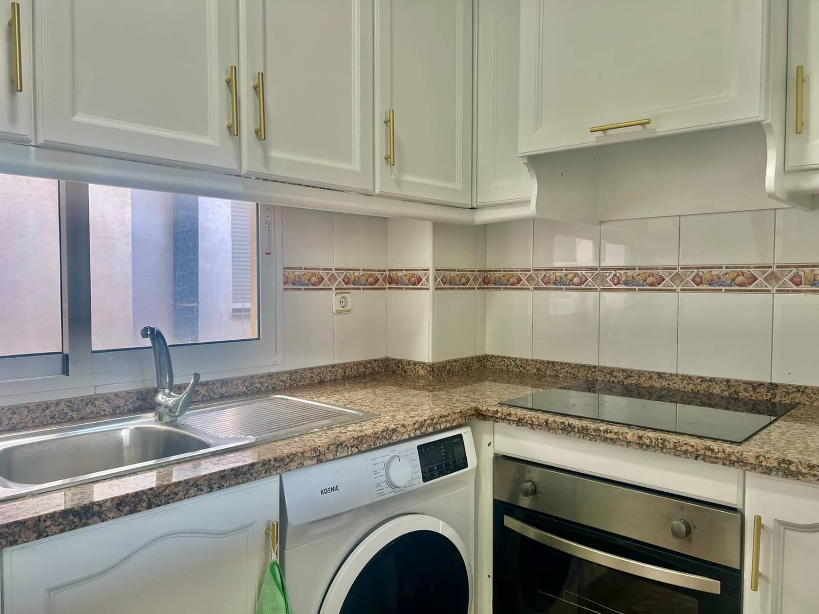 Apartamento de 2 habitaciones en Torrevieja en venta - 177.000 € (Ref: 9456260)