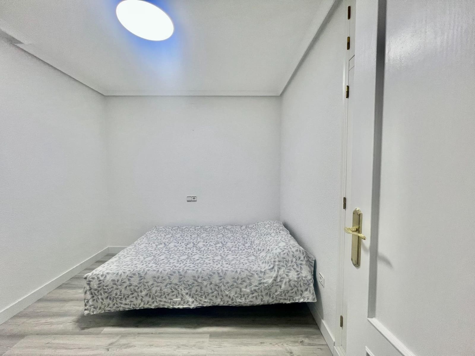 Apartamento de 2 habitaciones en Torrevieja en venta - 177.000 € (Ref: 9456260)