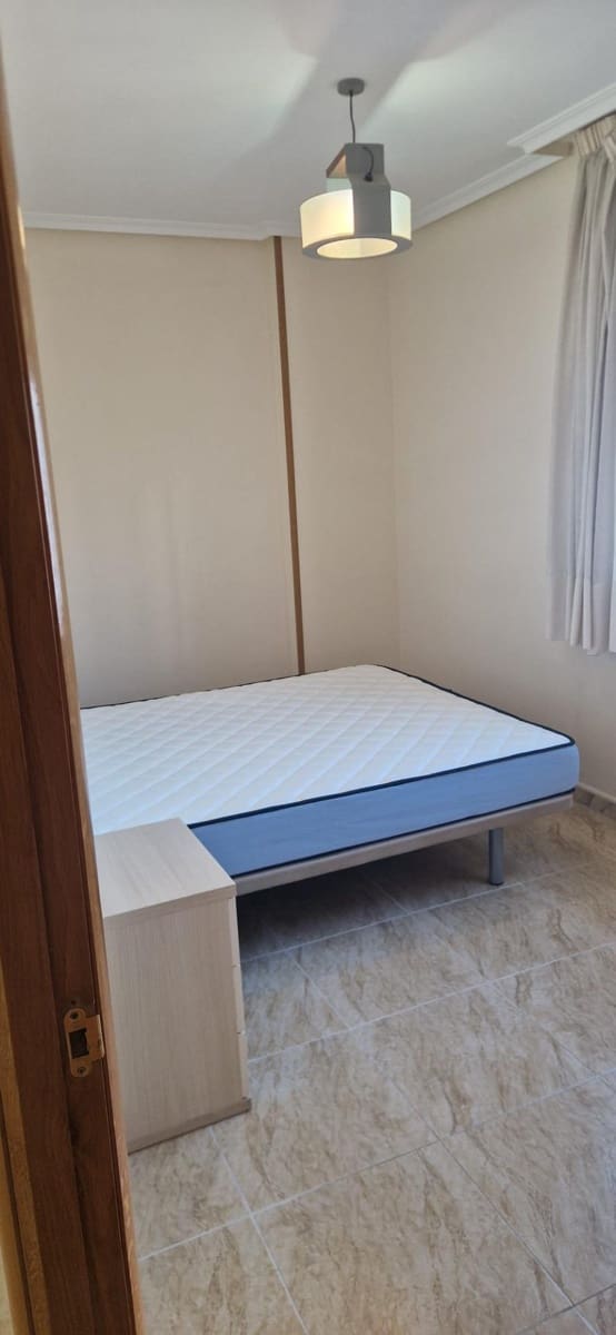 3 makuuhuone Kattohuoneisto myytävänä paikassa Alicante kaupunki mukana 
autotalli - 240 000 € (Ref: 9456263)