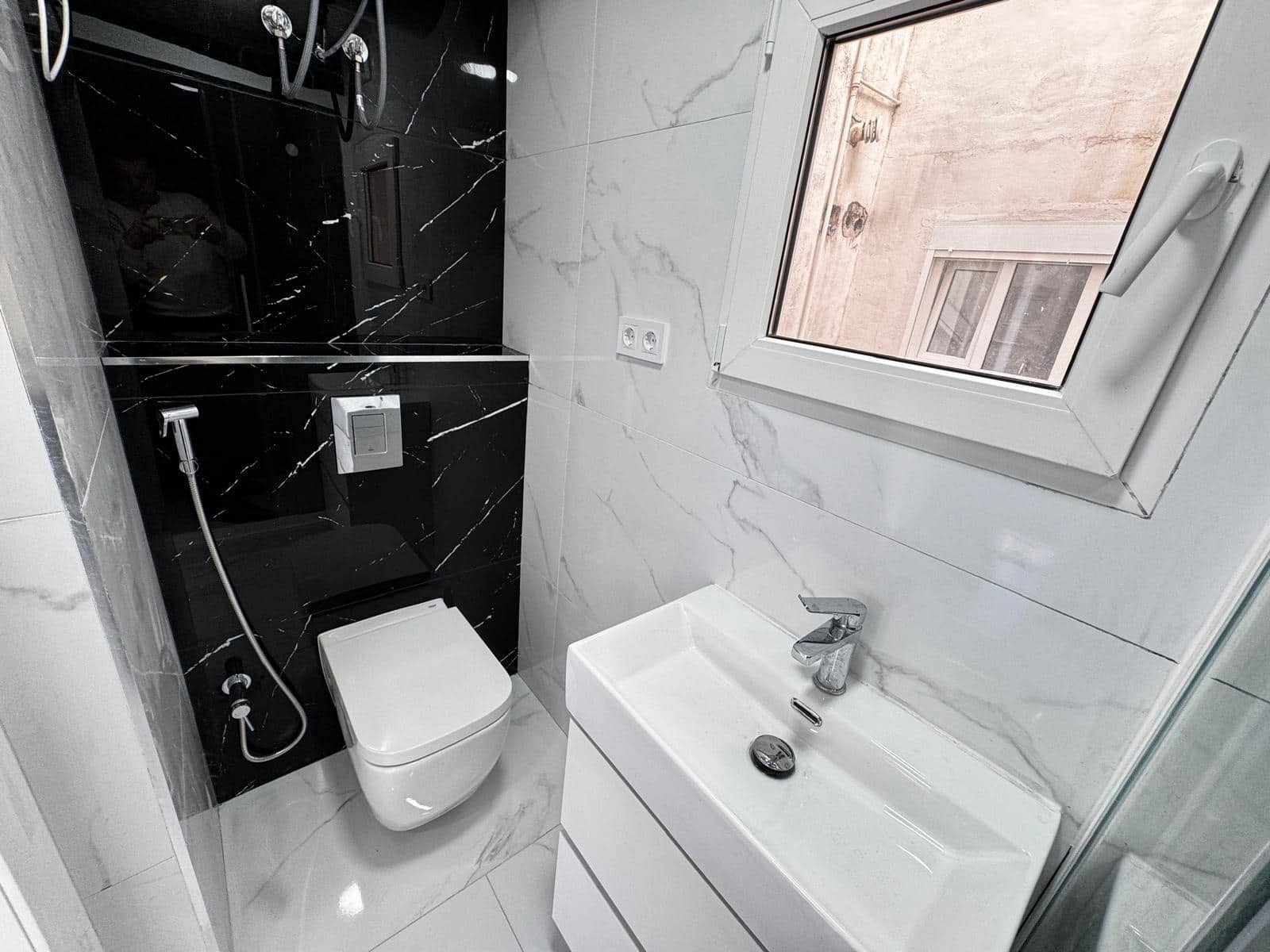 Apartamento de 3 habitaciones en Torrevieja en venta - 250.000 € (Ref: 9462079)