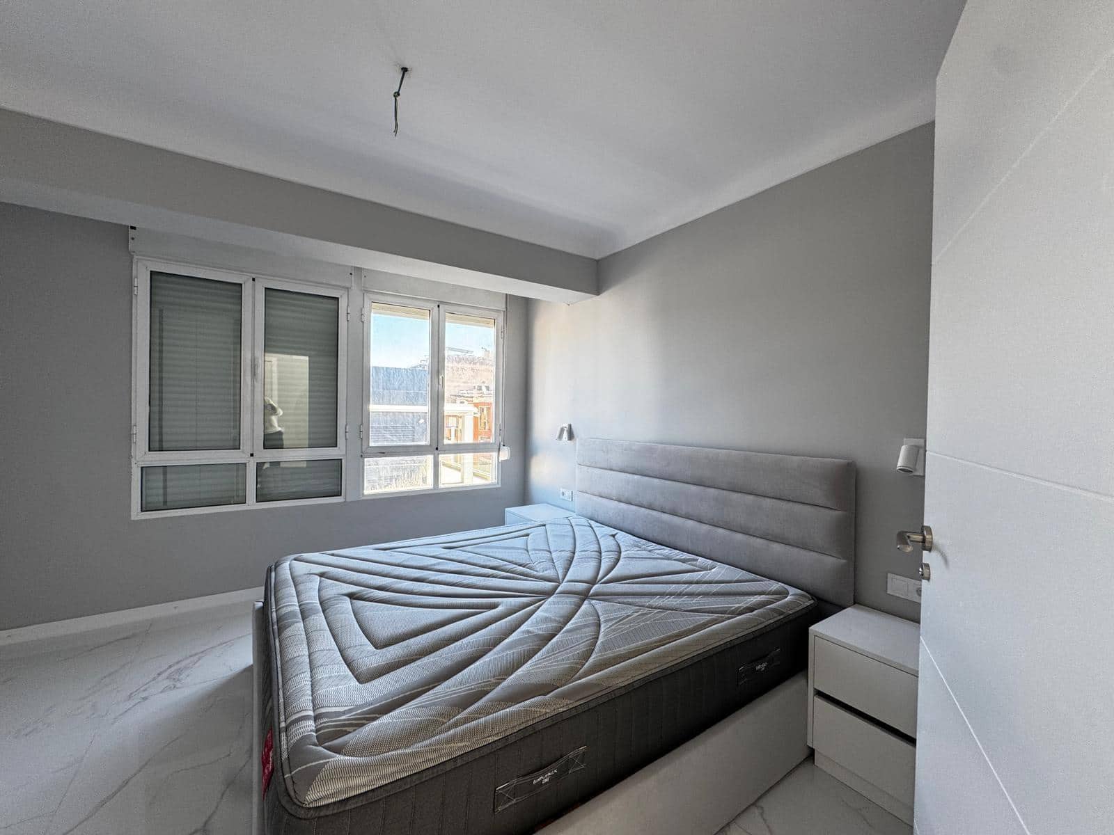 Apartamento de 3 habitaciones en Torrevieja en venta - 250.000 € (Ref: 9462079)