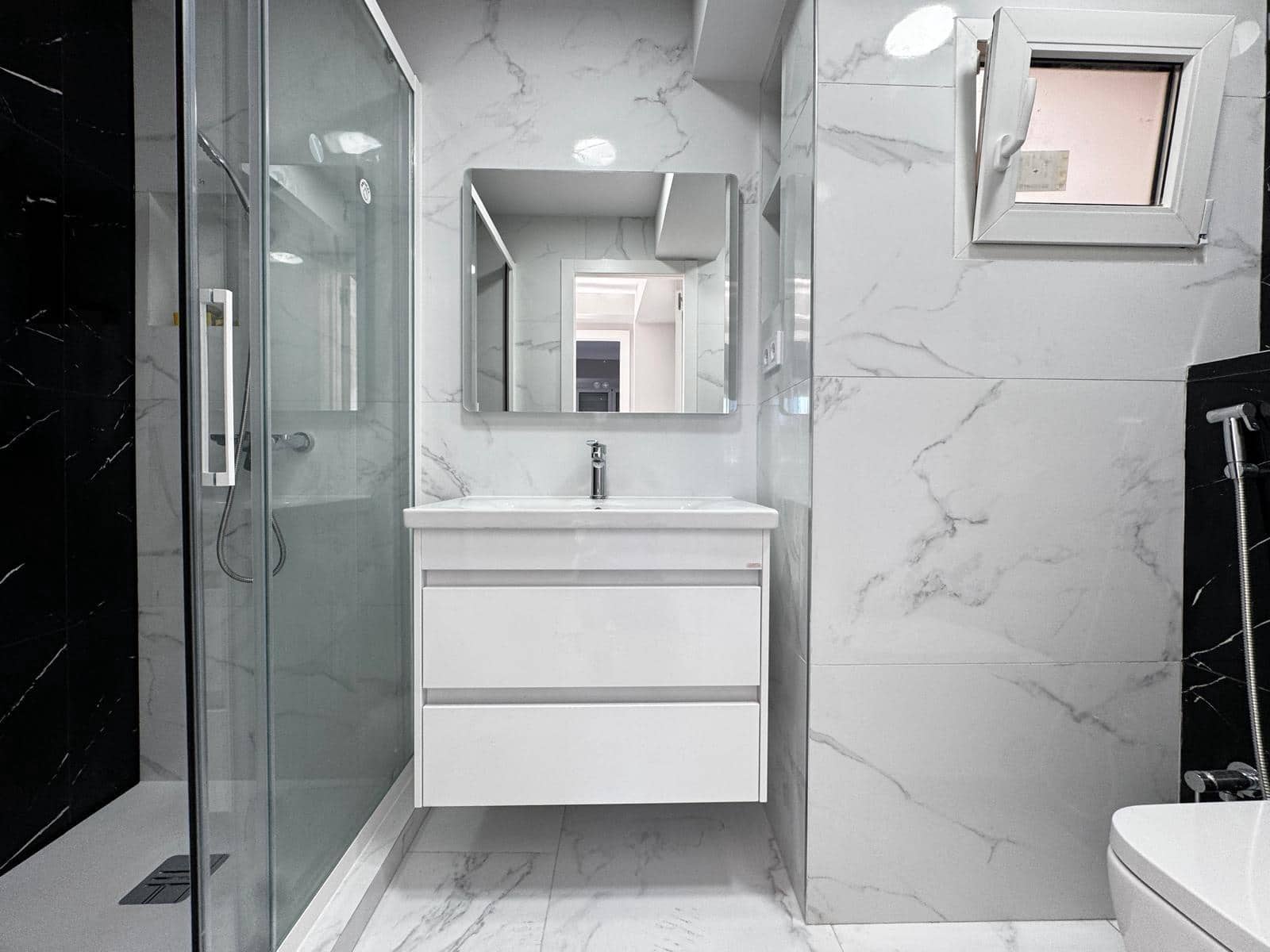 Apartamento de 3 habitaciones en Torrevieja en venta - 250.000 € (Ref: 9462079)