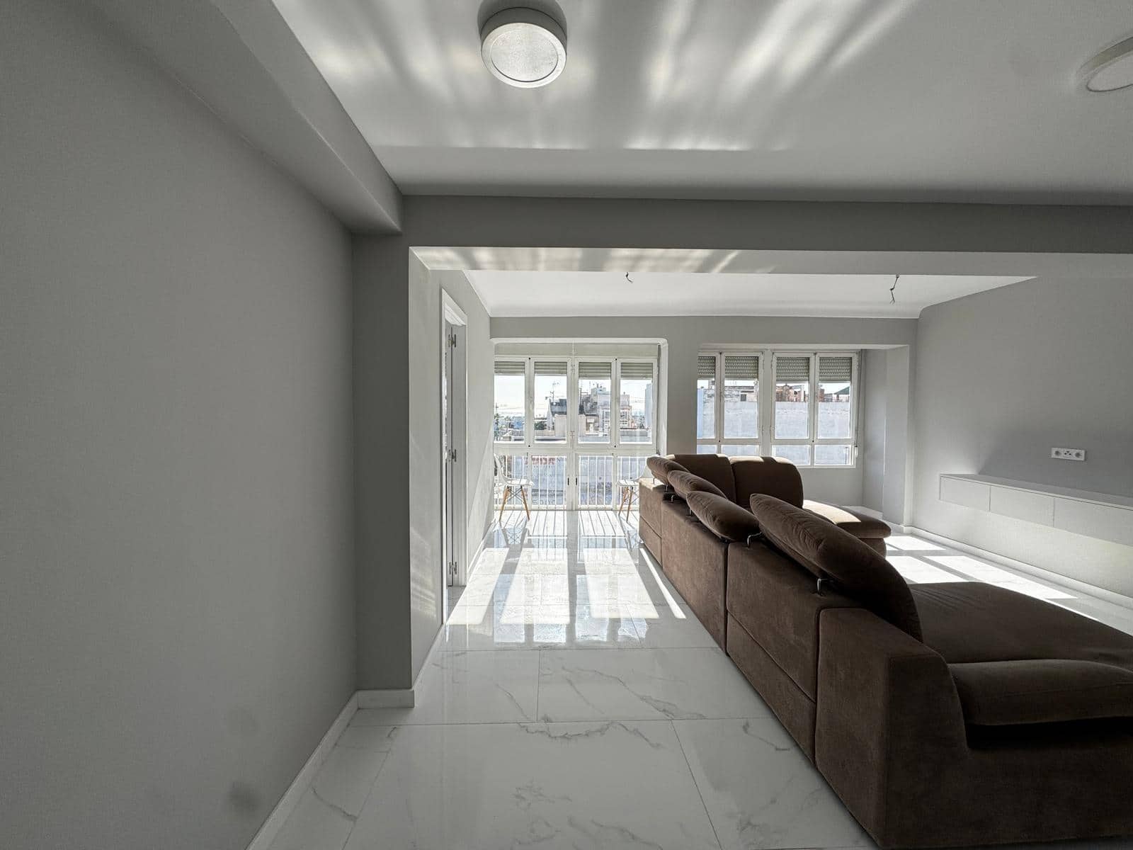 Apartamento de 3 habitaciones en Torrevieja en venta - 250.000 € (Ref: 9462079)