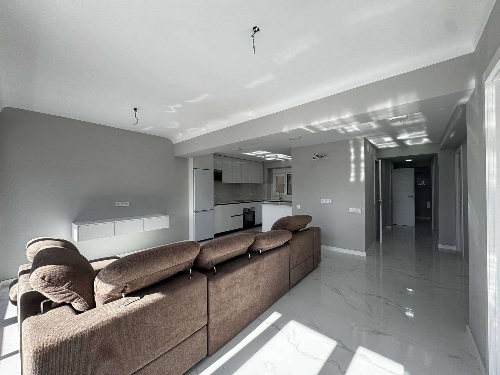 Apartamento de 3 habitaciones en Torrevieja en venta - 250.000 € (Ref: 9462079)