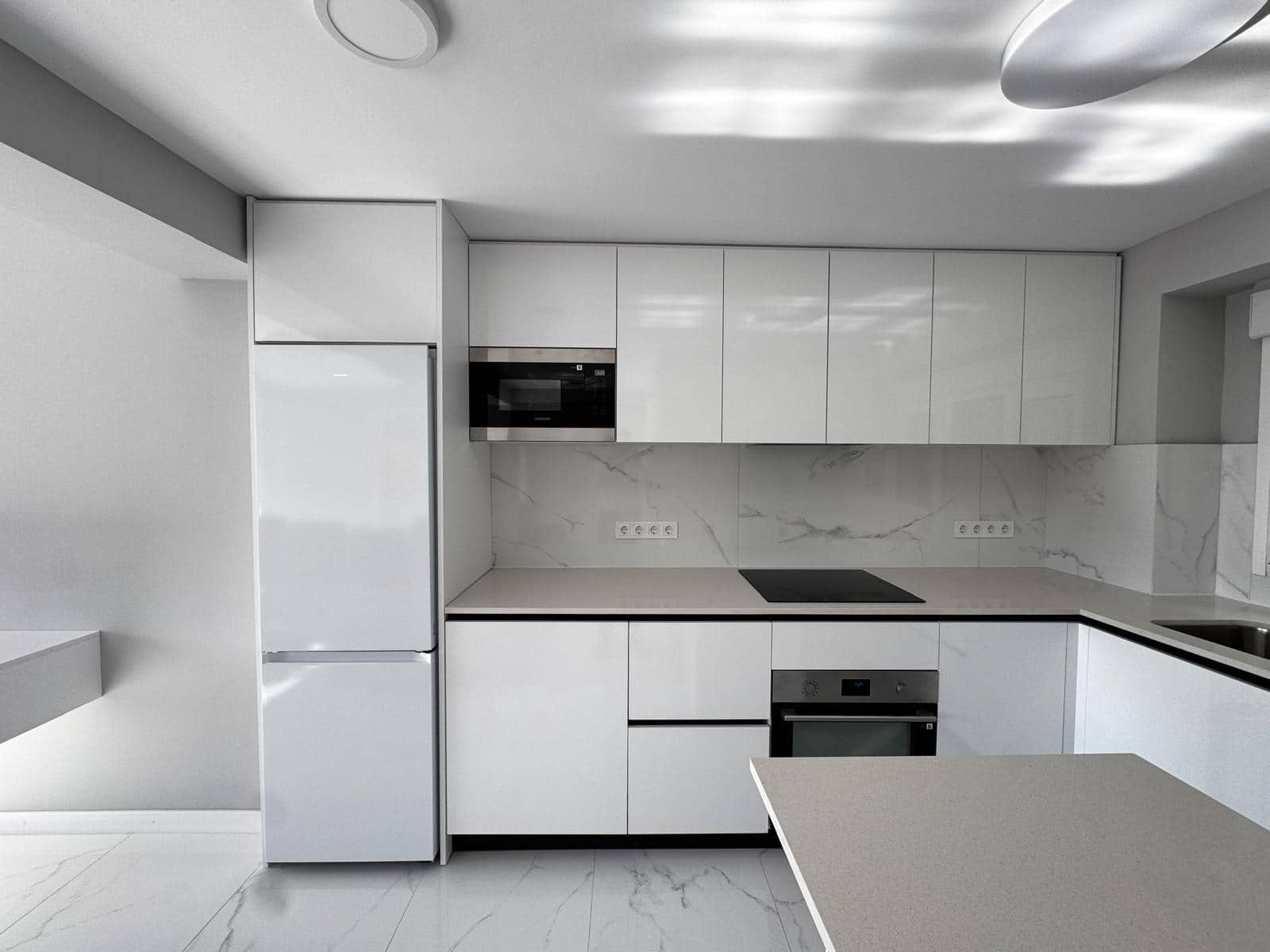 Apartamento de 3 habitaciones en Torrevieja en venta - 250.000 € (Ref: 9462079)