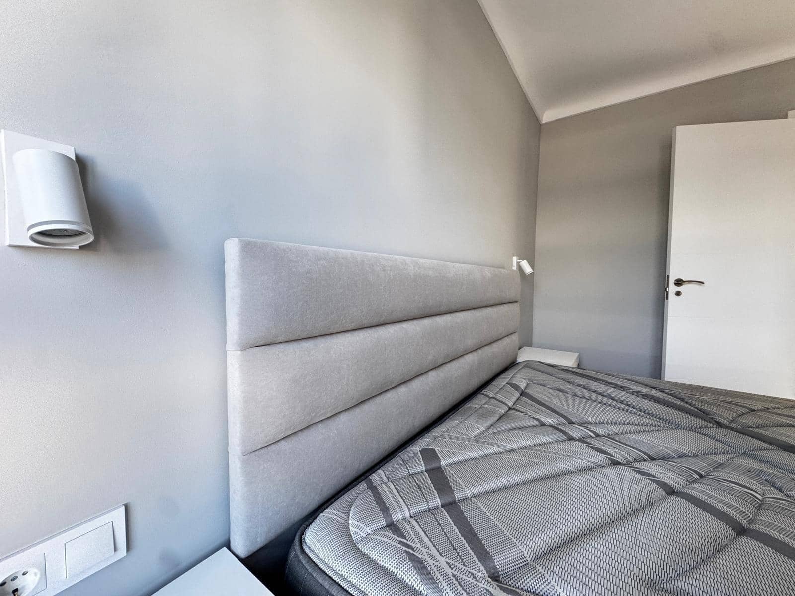 Apartamento de 3 habitaciones en Torrevieja en venta - 250.000 € (Ref: 9462079)