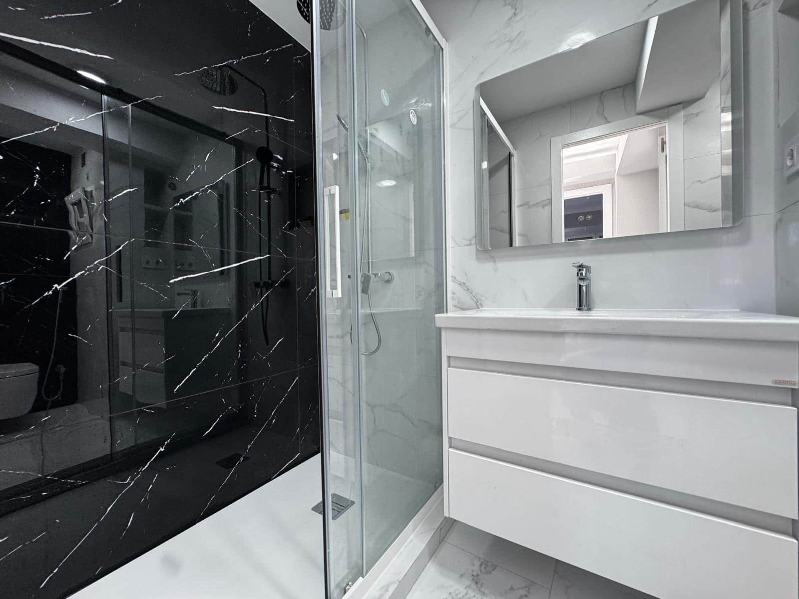 Apartamento de 3 habitaciones en Torrevieja en venta - 250.000 € (Ref: 9462079)