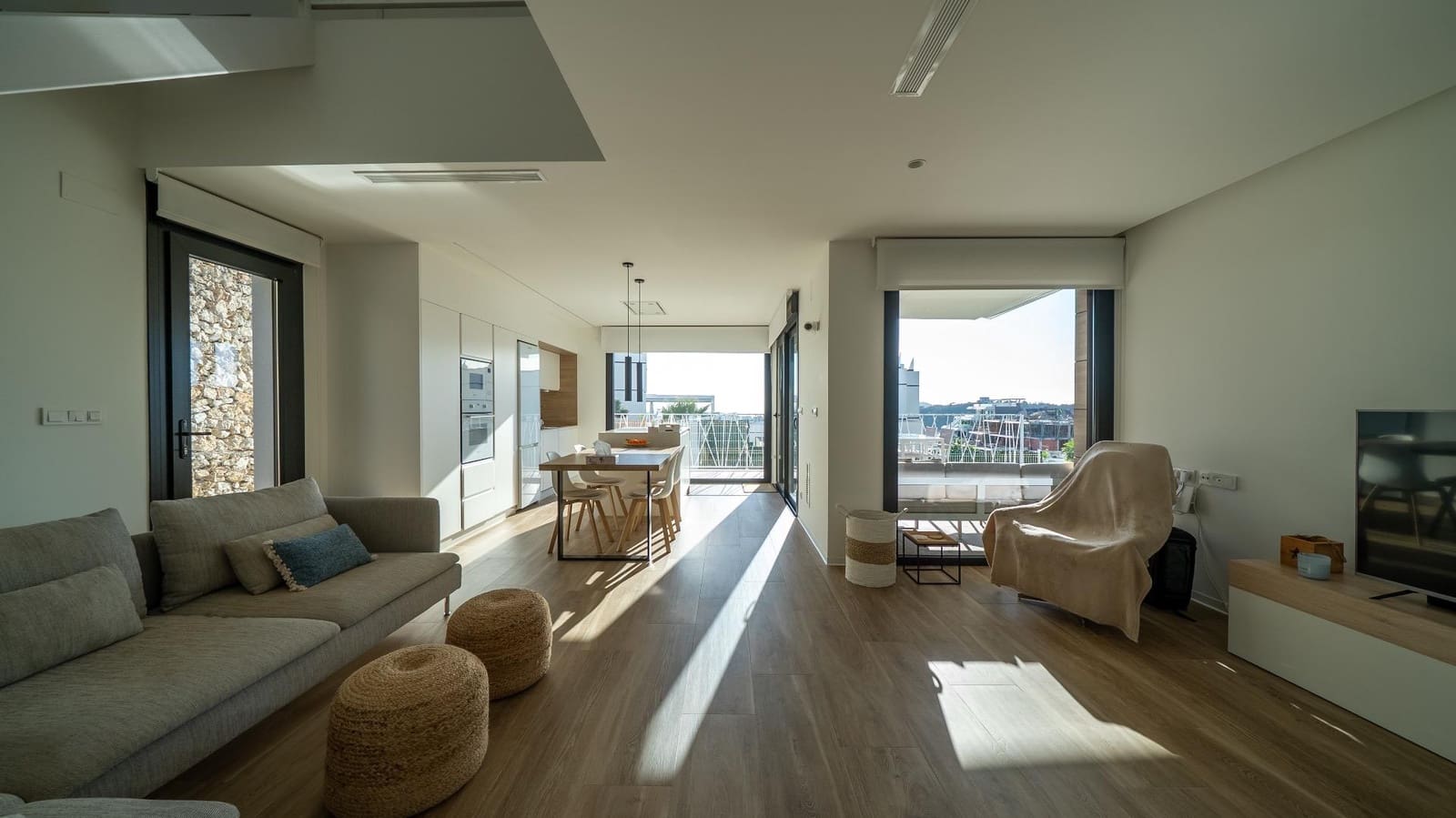 3 bedroom Villa for sale in Finestrat with pool - € 650,000 (Ref: 9462080)