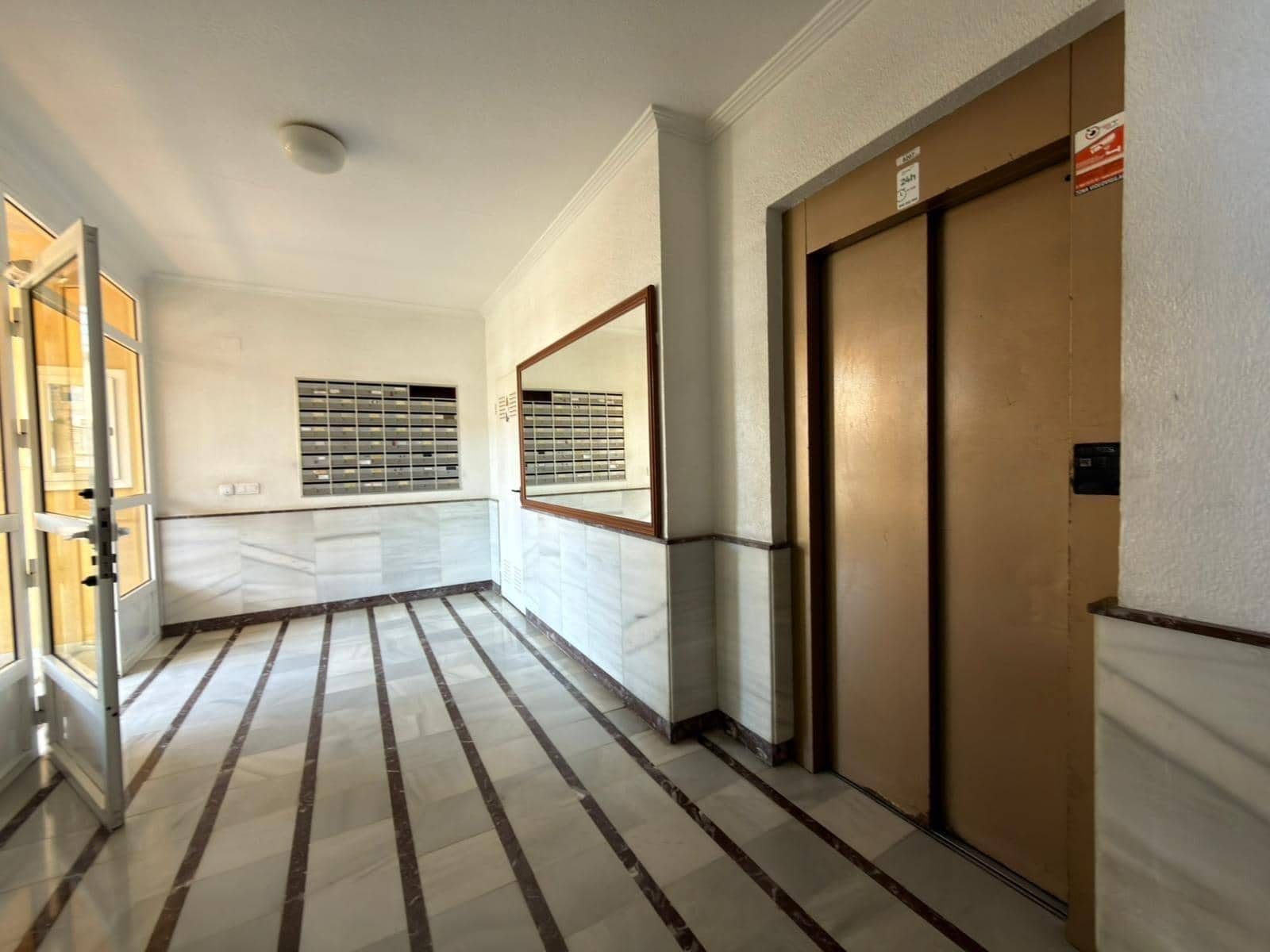 2 sypialnia Apartament na sprzedaż w Torrevieja - 134 900 € (Ref: 9462081)