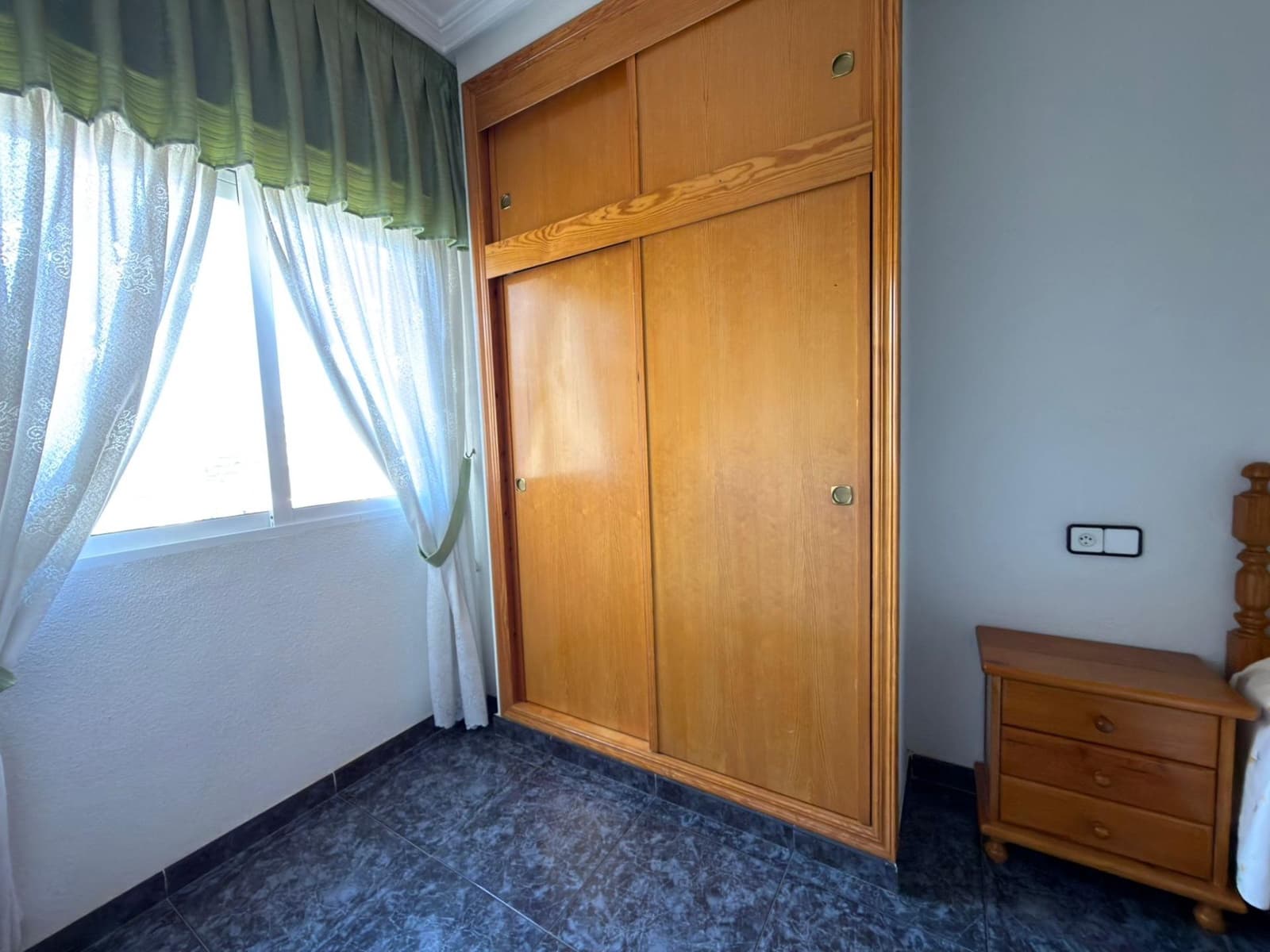 2 sypialnia Apartament na sprzedaż w Torrevieja - 134 900 € (Ref: 9462081)